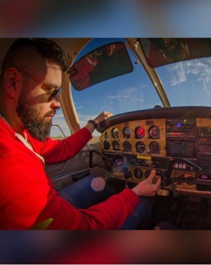 Juan Manuel Barozzi Behr - Instructor de Vuelo